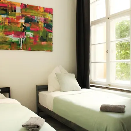 Moderne Neukoelln Apartamento Berlim